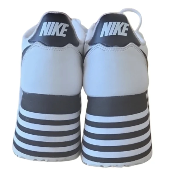 Comme des Garcons Women's Platform Sneakers - White and Black - Picture 7 of 10